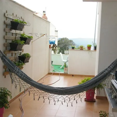 Chez Guida Bed & Breakfast Nazaré